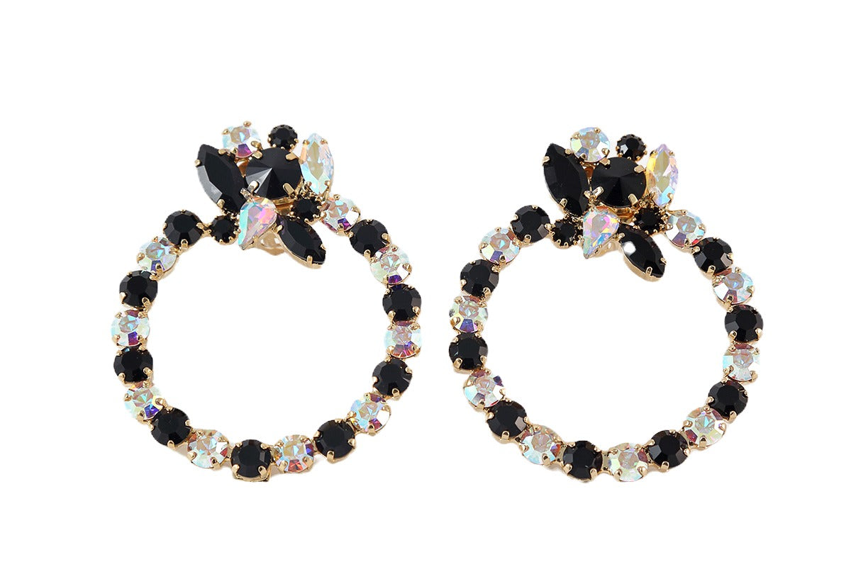 Orecchini Black Holes