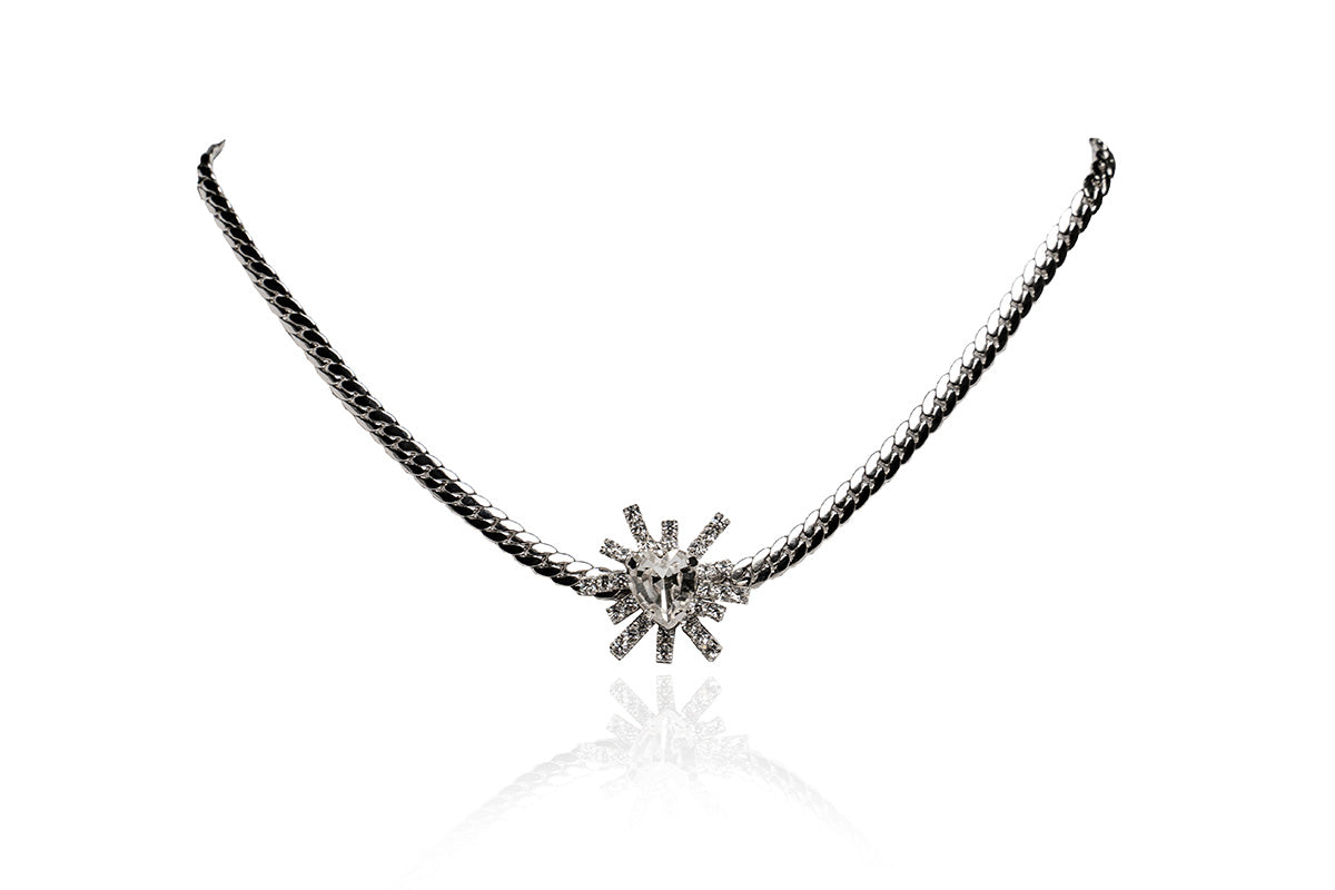 Collana Leven