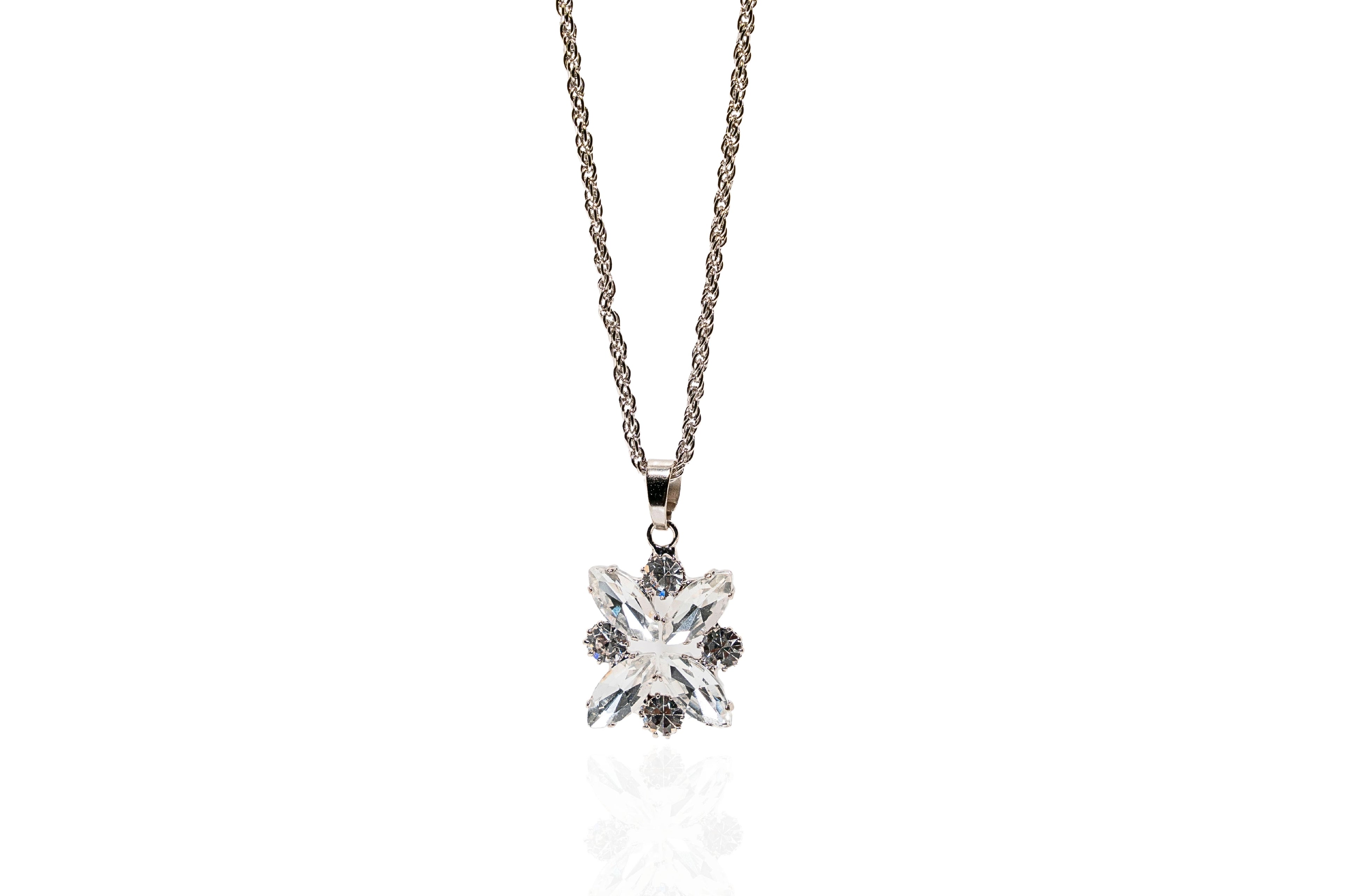 Collana Manuela