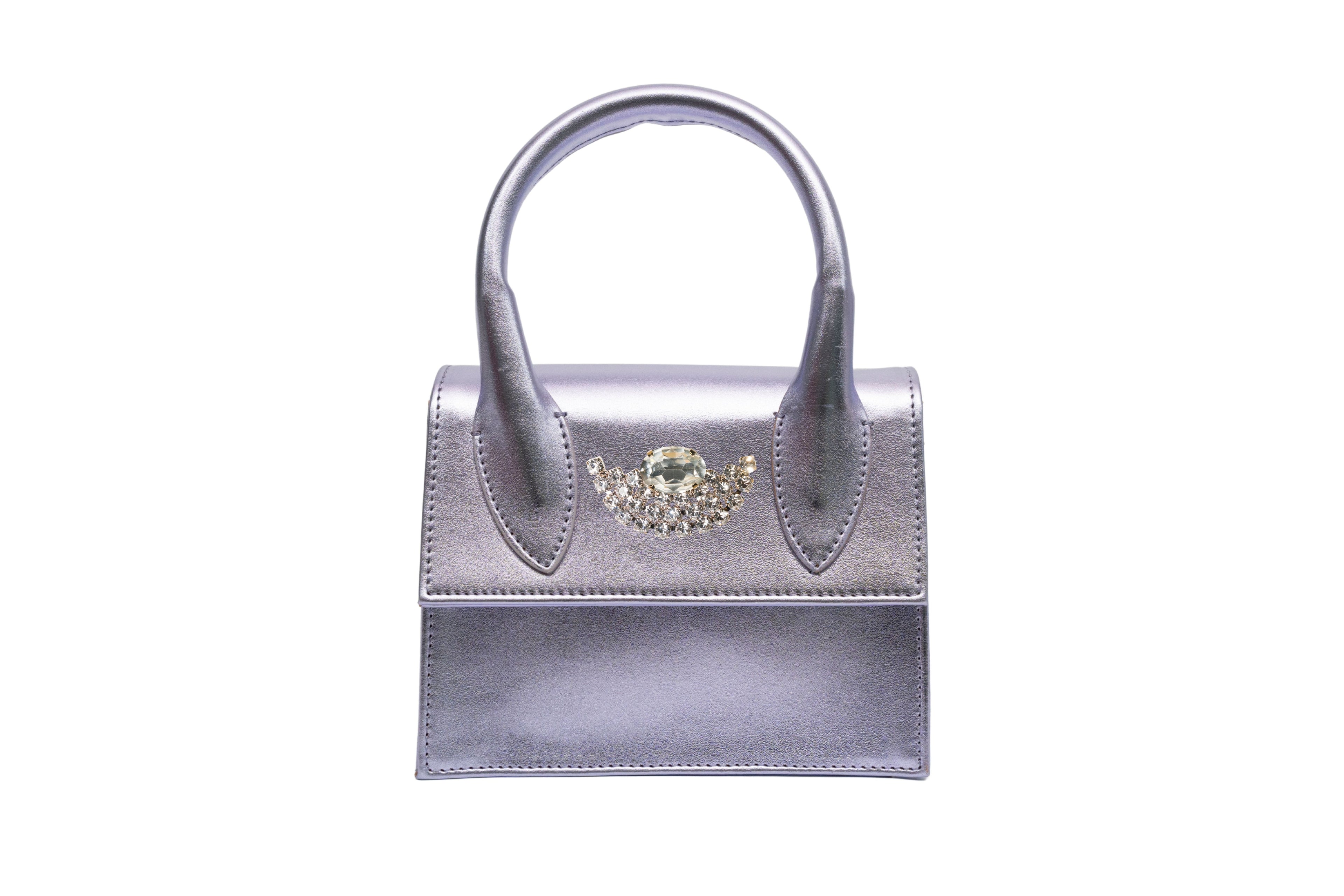Borsa Phyra